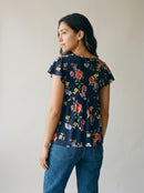 BLUSA AMBIANCE ESTAMPADO FLORAL | AZUL MARINO Y AMARILLO-2
