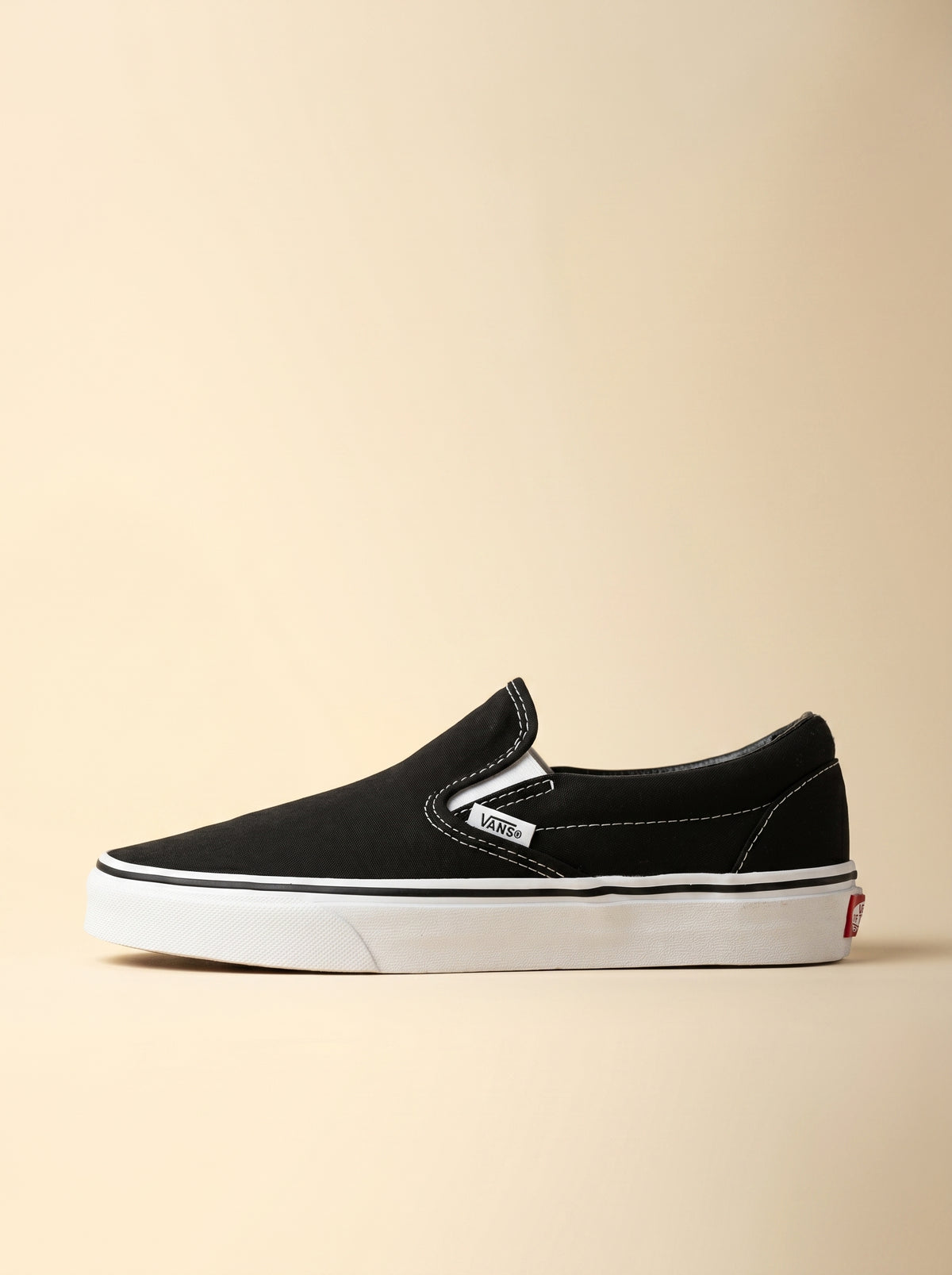 Tenis Vans Classics Slip-On Black