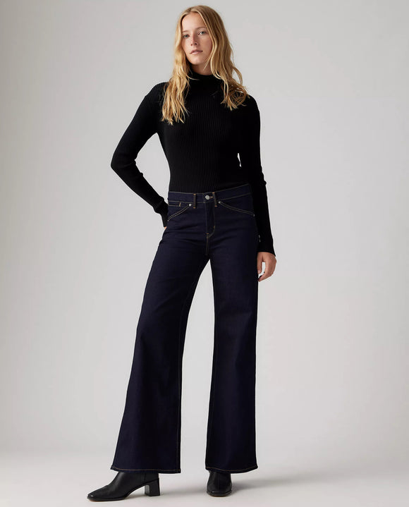 Levi's® 318™ Shaping Wide Leg 001Q70004