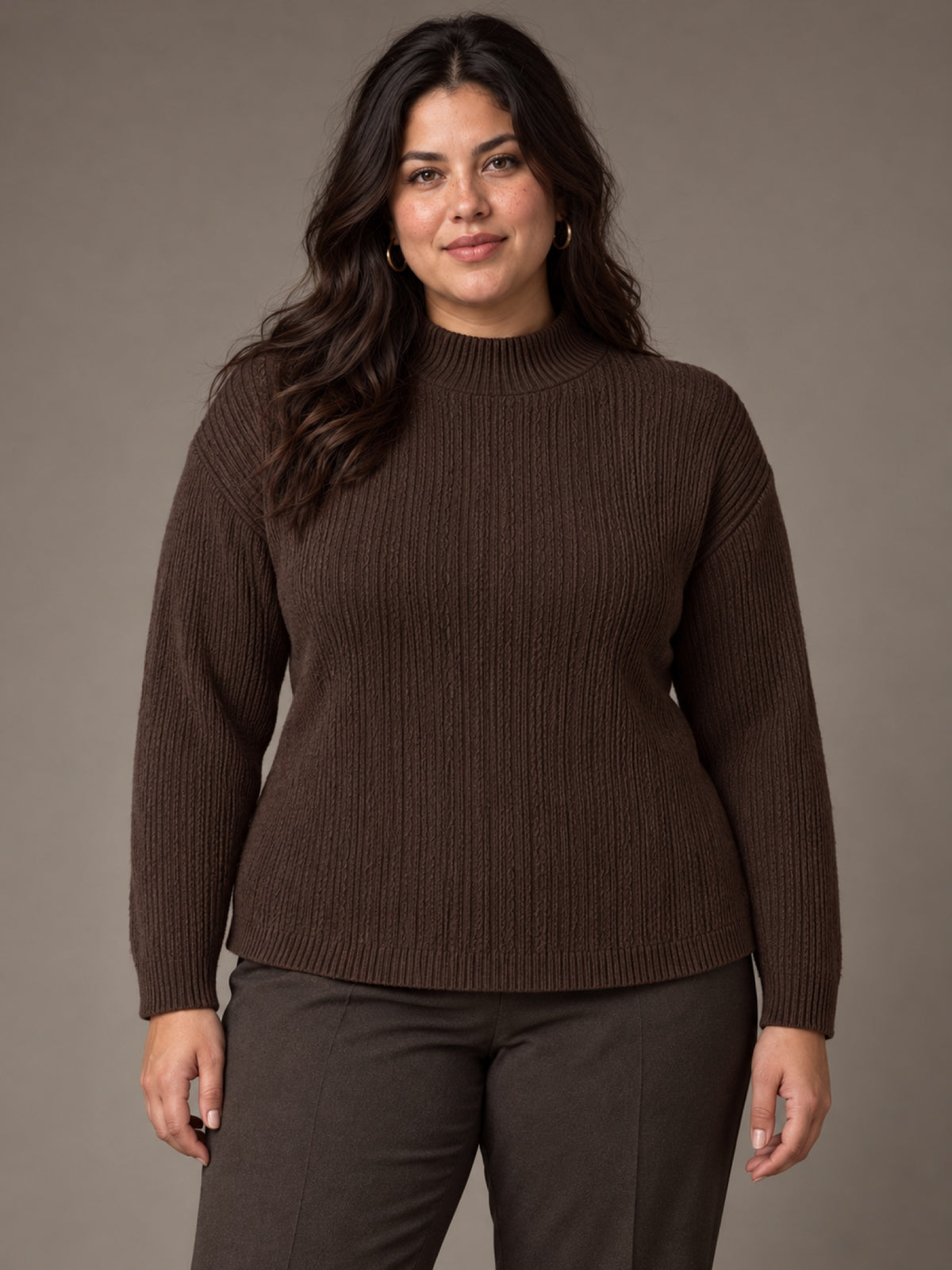 Suéter Acanalado Cuello Alto Dama Talla Extra Vertical Eagle – Café Oscuro – talla extra